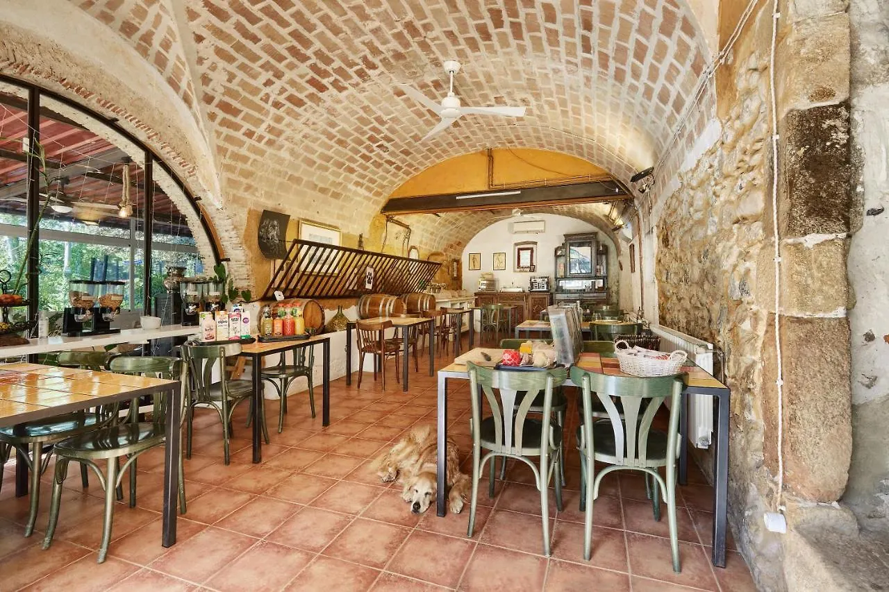 B&B Mas Torrencito Pet Friendly Parets de Ampurdá 住宿加早餐酒店